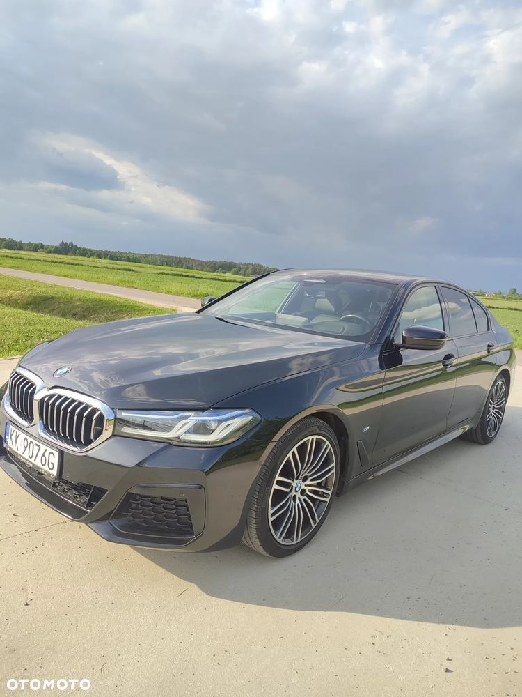 BMW Seria 5 530d xDrive M Sport Edition - 11