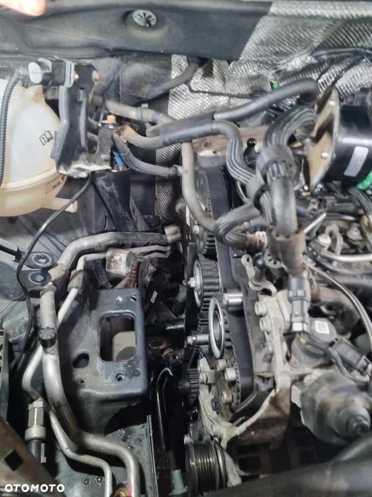 Volkswagen Sharan 2.0 TDI Comfortline - 30