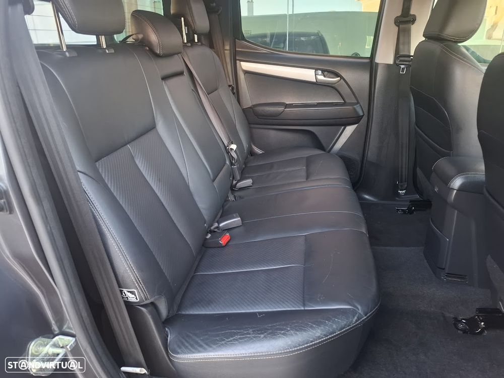 Isuzu D-Max 4x4 Cabine Dupla Auto Premium - 36