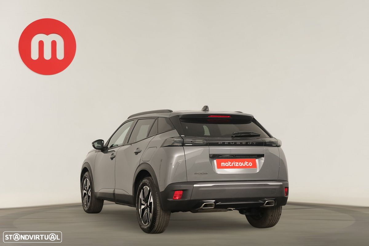 Peugeot 2008 1.2 PureTech Allure EAT8 - 3