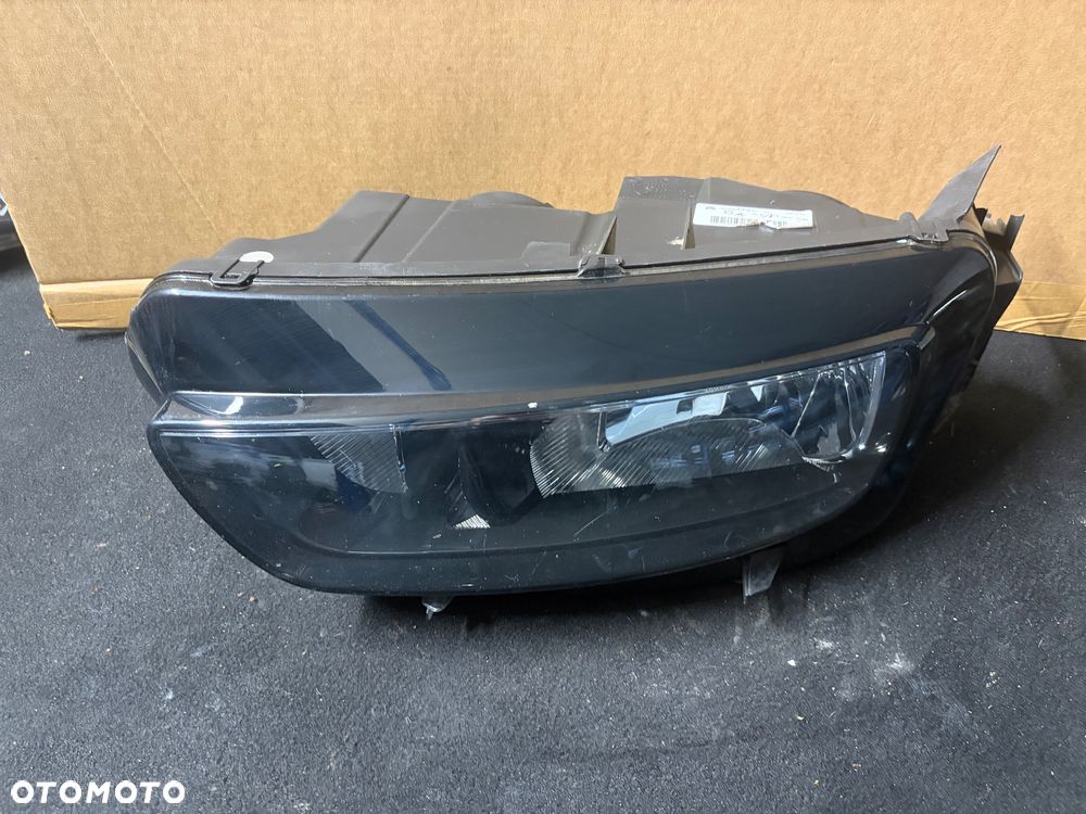 CITROEN C4 PICASSO LAMPA LEWY PRZÓD - 1
