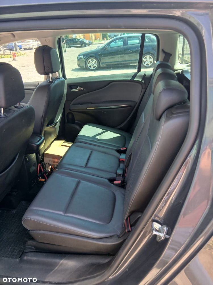 Opel Zafira 2.0 CDTI Cosmo - 8