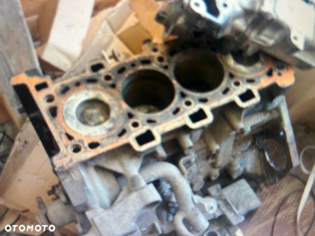 Renault Master FWD dCi MR`14 - 15