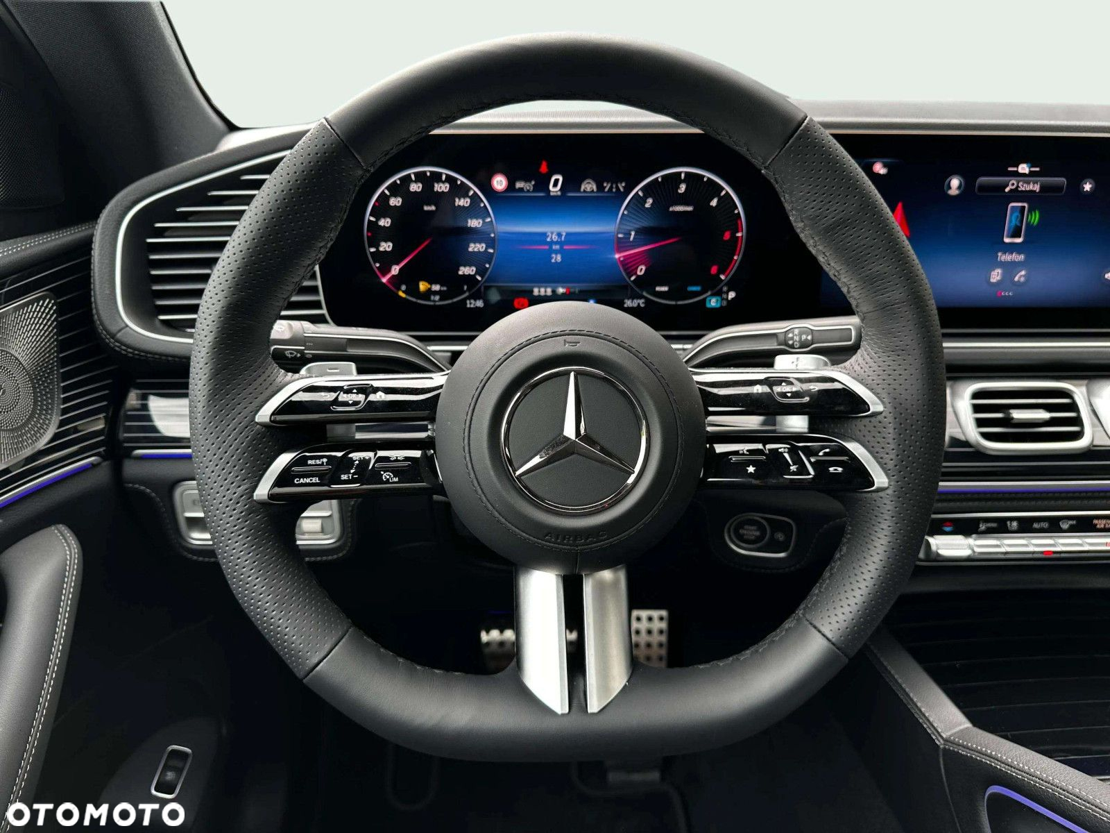 Mercedes-Benz GLE - 17