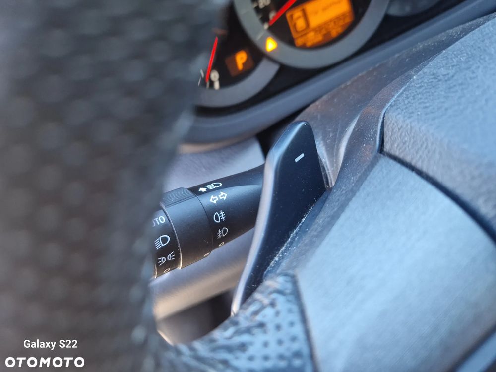 Toyota RAV4 2.0 VVT-i Prestige NAVI MS - 20