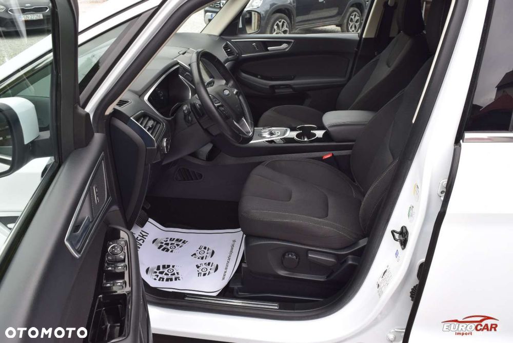 Ford S-Max - 10