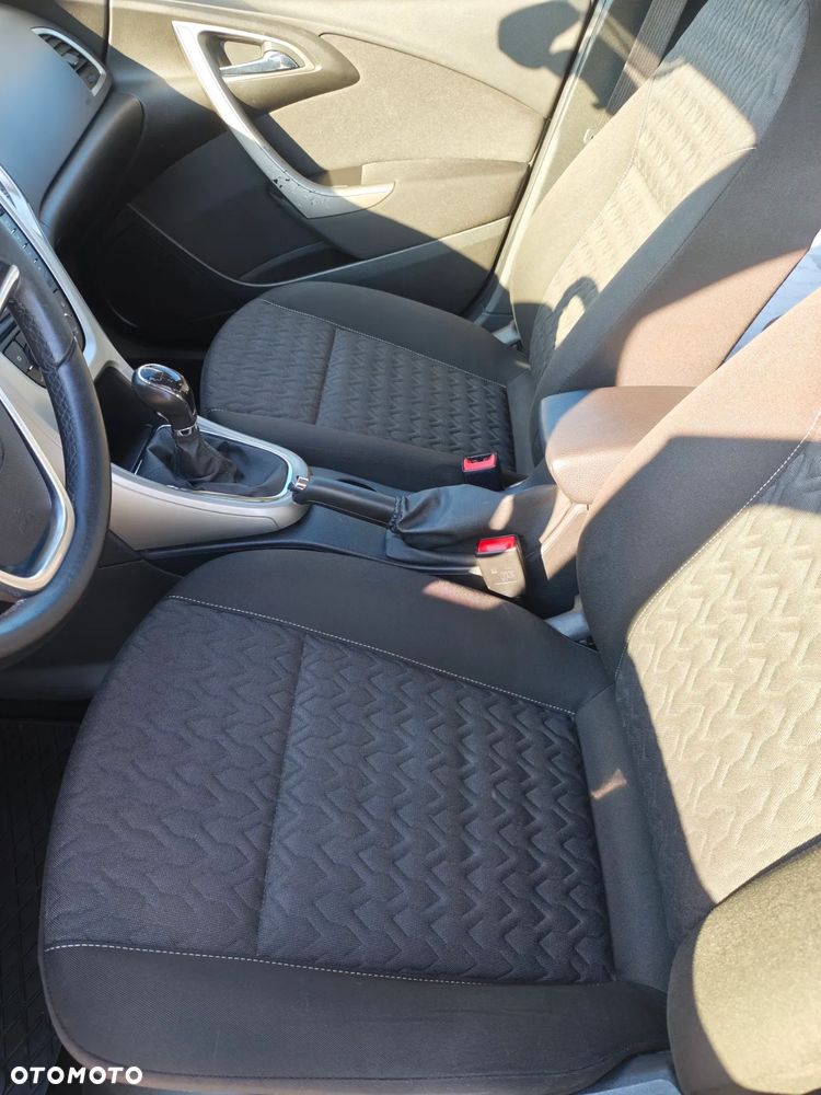 Opel Astra IV 1.4 T Active - 16