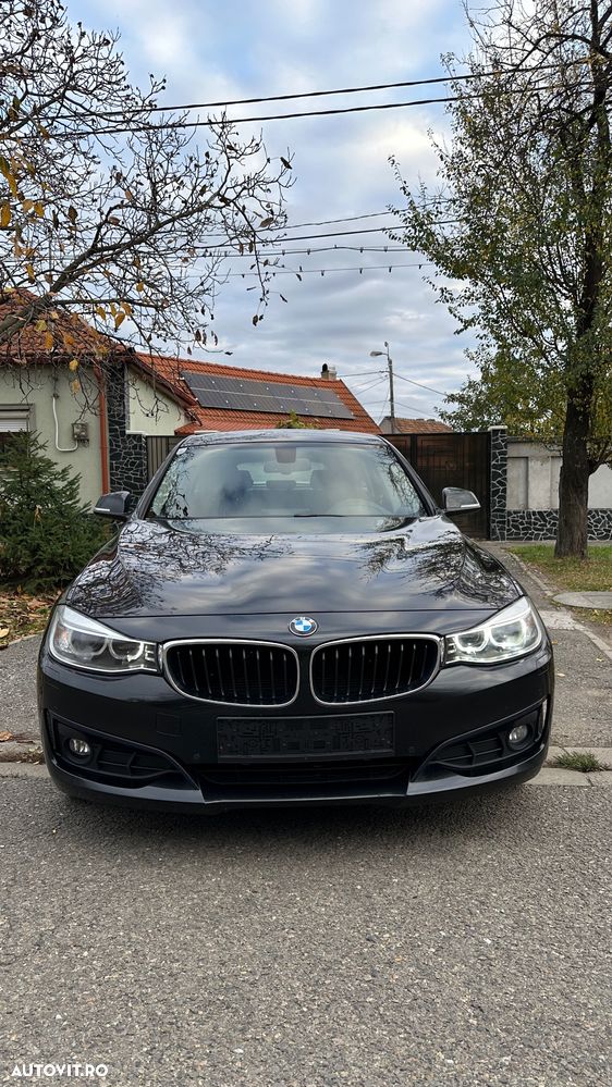 BMW Seria 3 320d Aut. Sport Line - 7