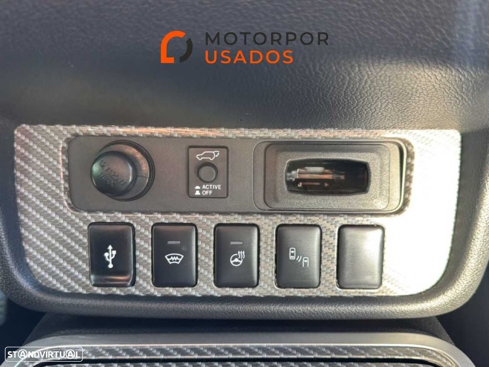 Mitsubishi Outlander - 13