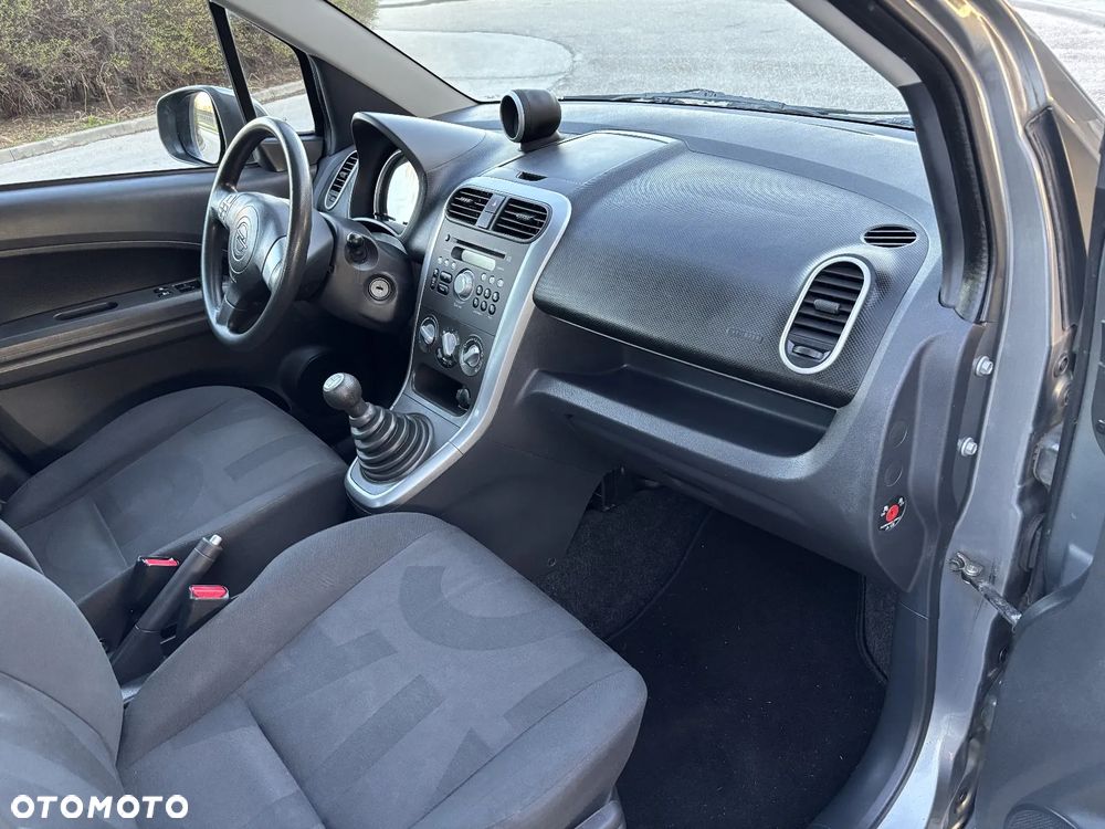 Opel Meriva - 19