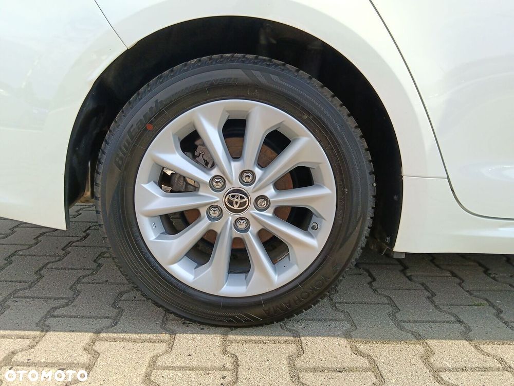 Toyota Corolla - 17
