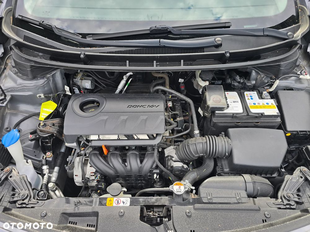 Hyundai i30 1.4 GO Plus - 31