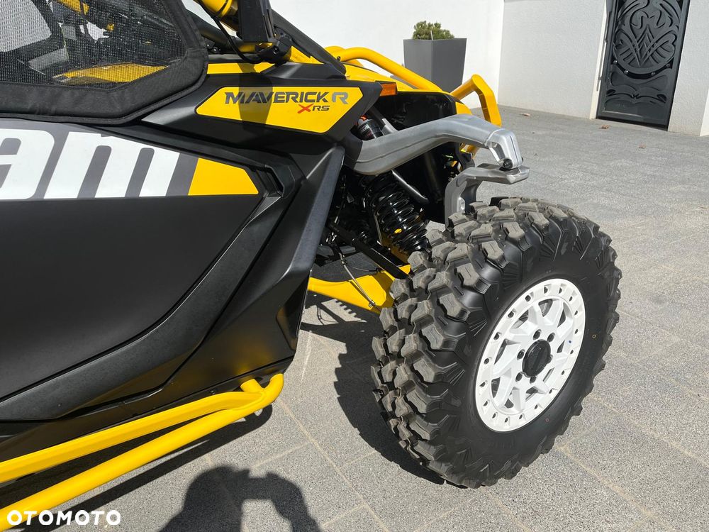 Can-Am Maverick - 13