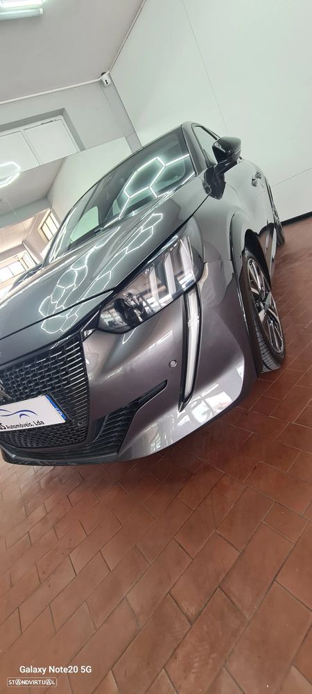 Peugeot 208 1.2 PureTech Allure Pack EAT8 - 13