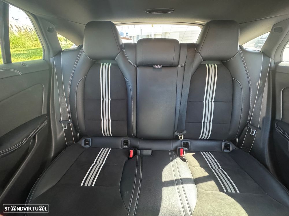 Mercedes-Benz CLA 180 d Shooting Brake AMG Line Aut. - 13