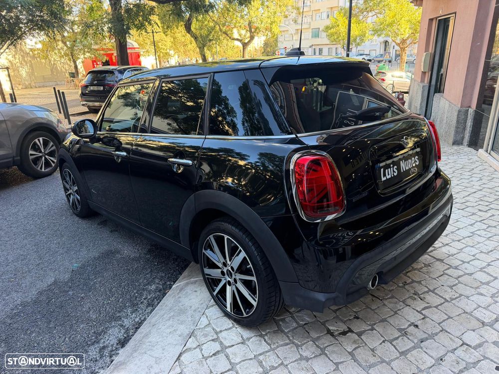 MINI 5 Portas Cooper Auto - 11