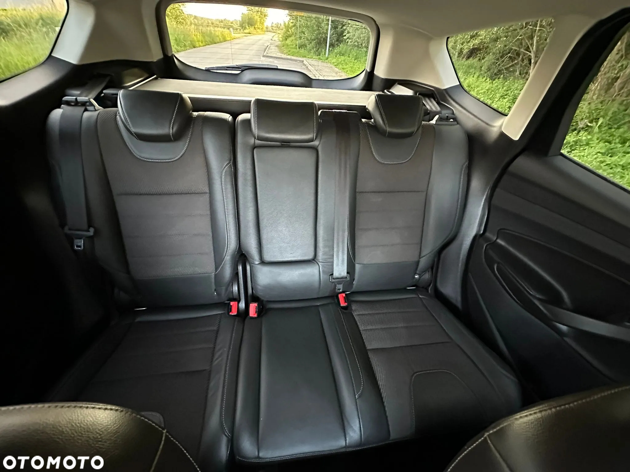 Ford Kuga 2.0 TDCi 4WD Titanium - 27