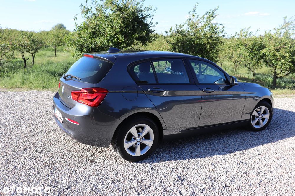 BMW Seria 1 116i Sport Line - 23