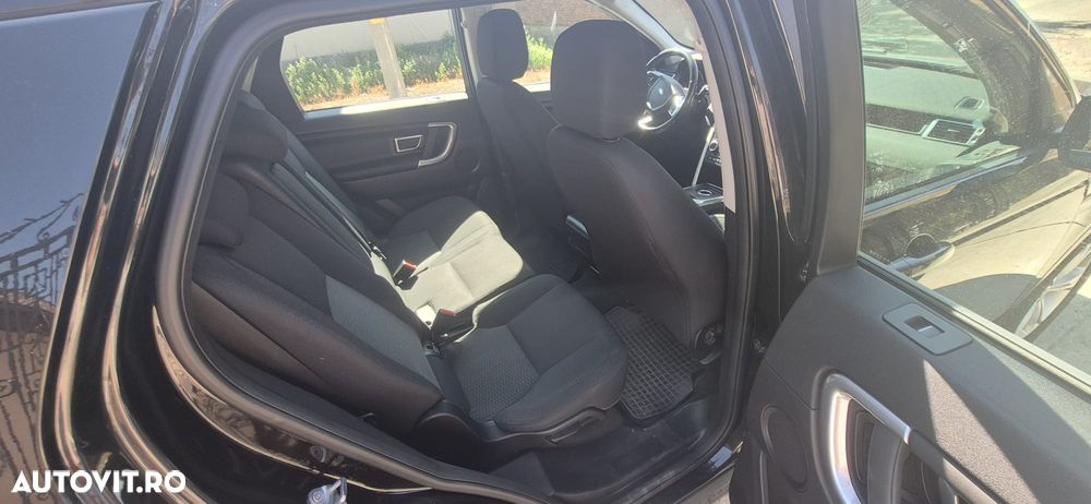Land Rover Discovery Sport - 9
