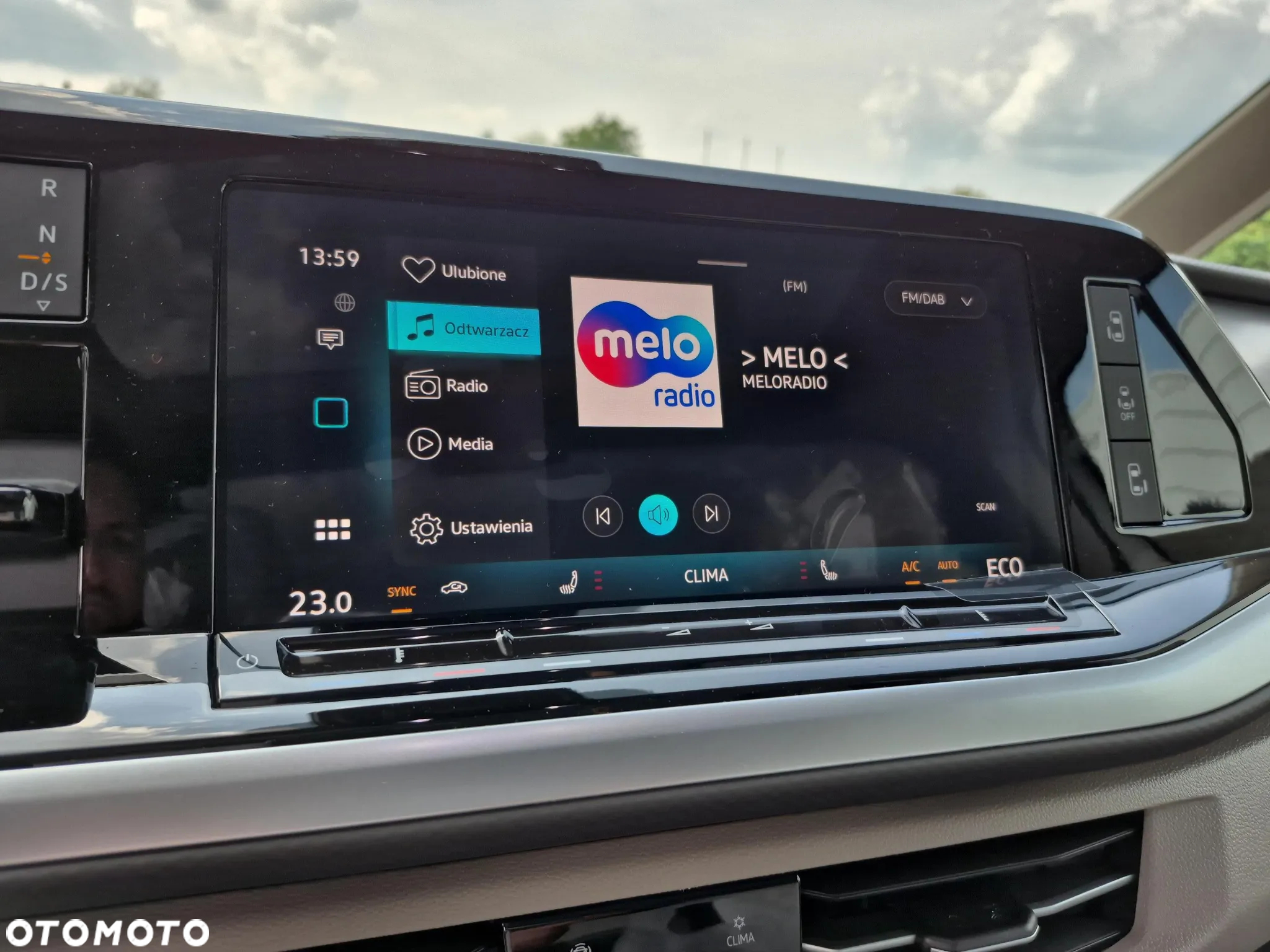 Volkswagen Multivan 1.5 eHybrid PHEV 4Motion L2 Edition DSG - 16