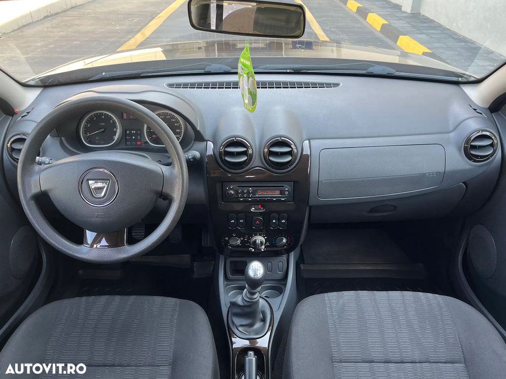 Dacia Duster 1.5 dCi 4x2 Laureate - 6