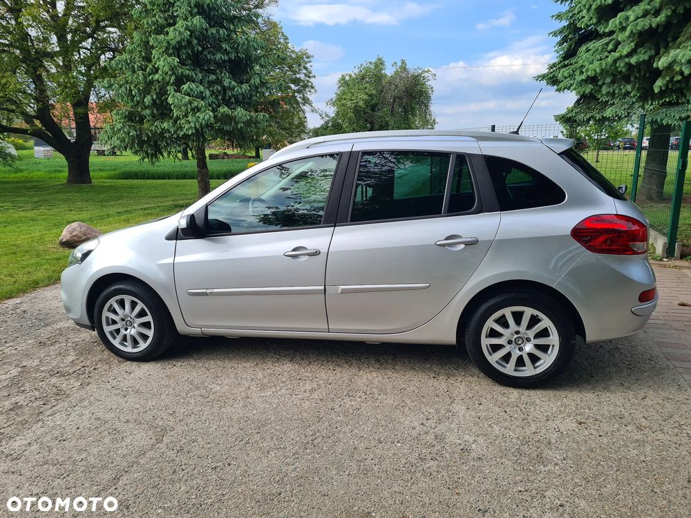 Renault Clio - 6