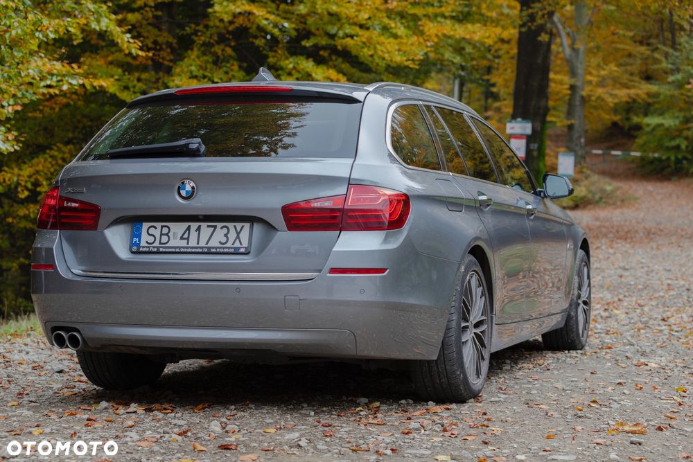BMW Seria 5 530d xDrive Luxury Line - 9