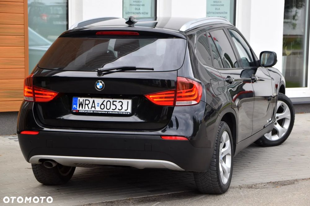 BMW X1 sDrive18d Sport Line - 12