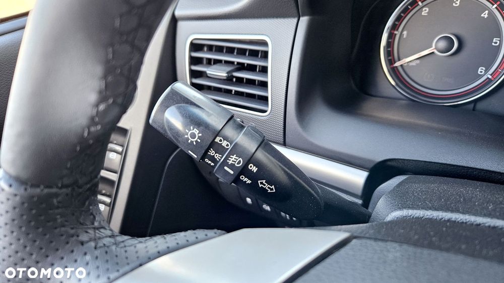 SsangYong/KGM Korando 2.0 E-XDi DPF 2WD Sapphire - 18