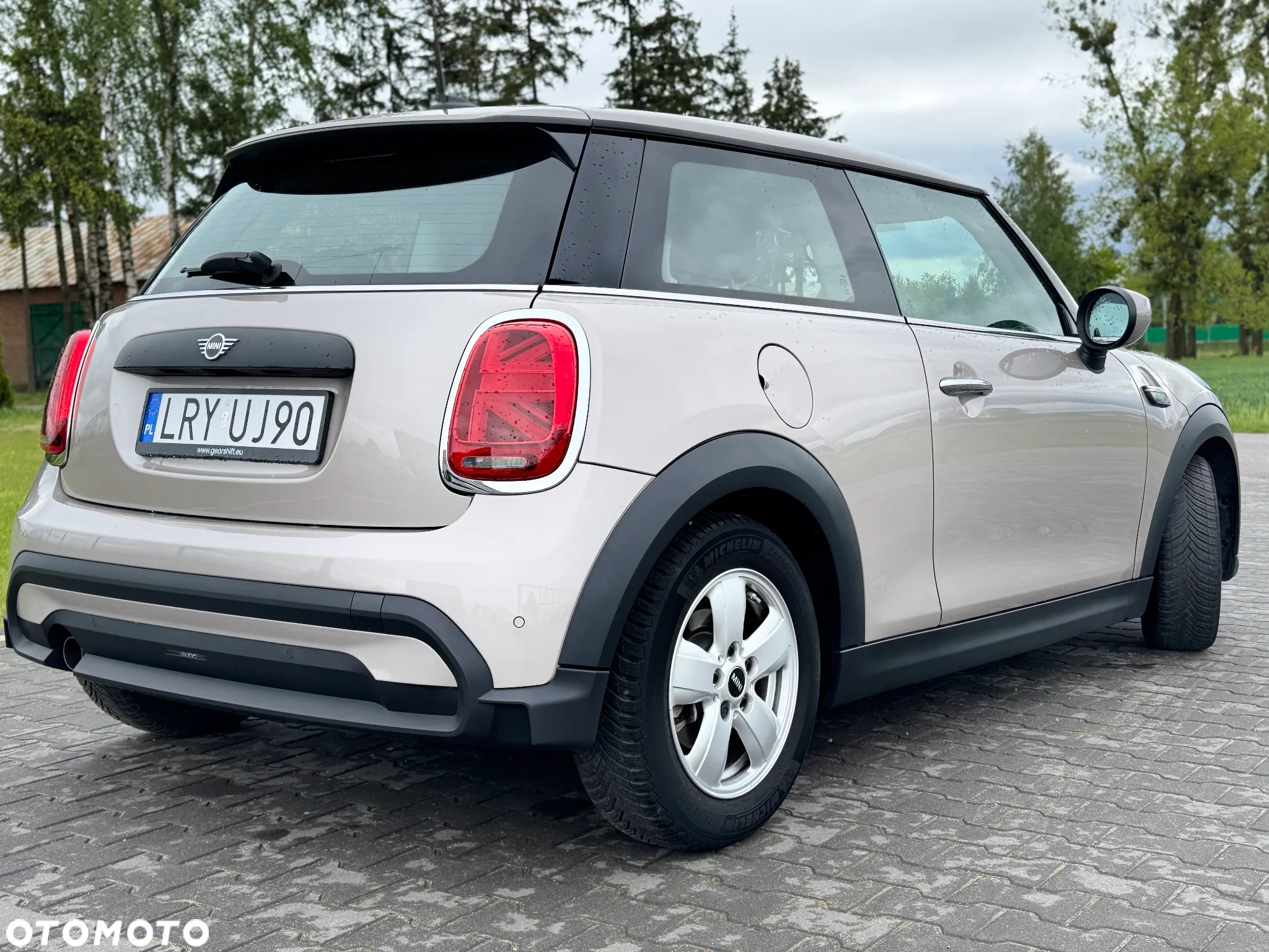 MINI ONE Classic Trim - 9