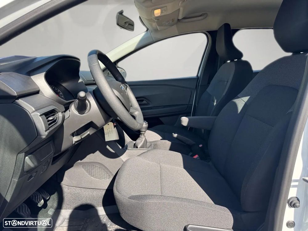 Dacia Sandero - 7