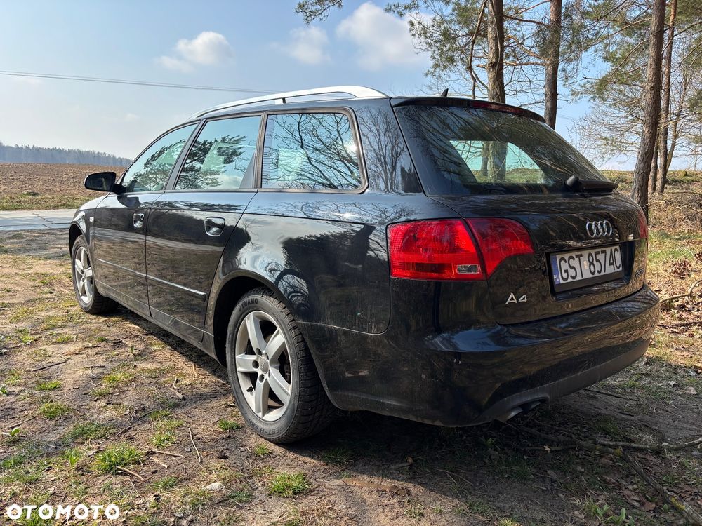 Audi A4 Avant 2.0 TDI - 4