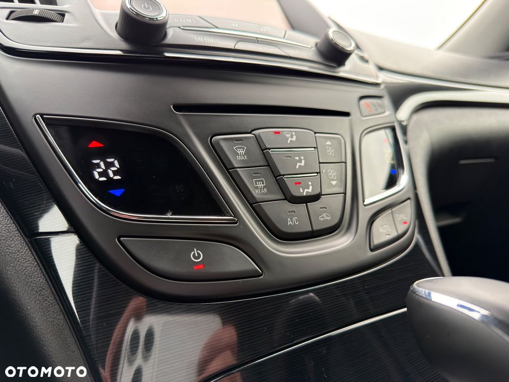 Opel Insignia 2.0 CDTI Cosmo - 34