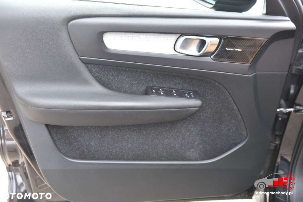 Volvo XC 40 - 15