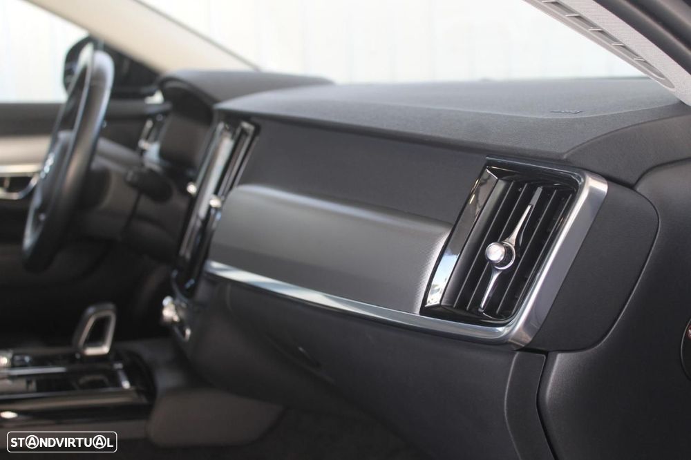 Volvo V90 2.0 T6 PHEV Inscription Expression AWD - 21