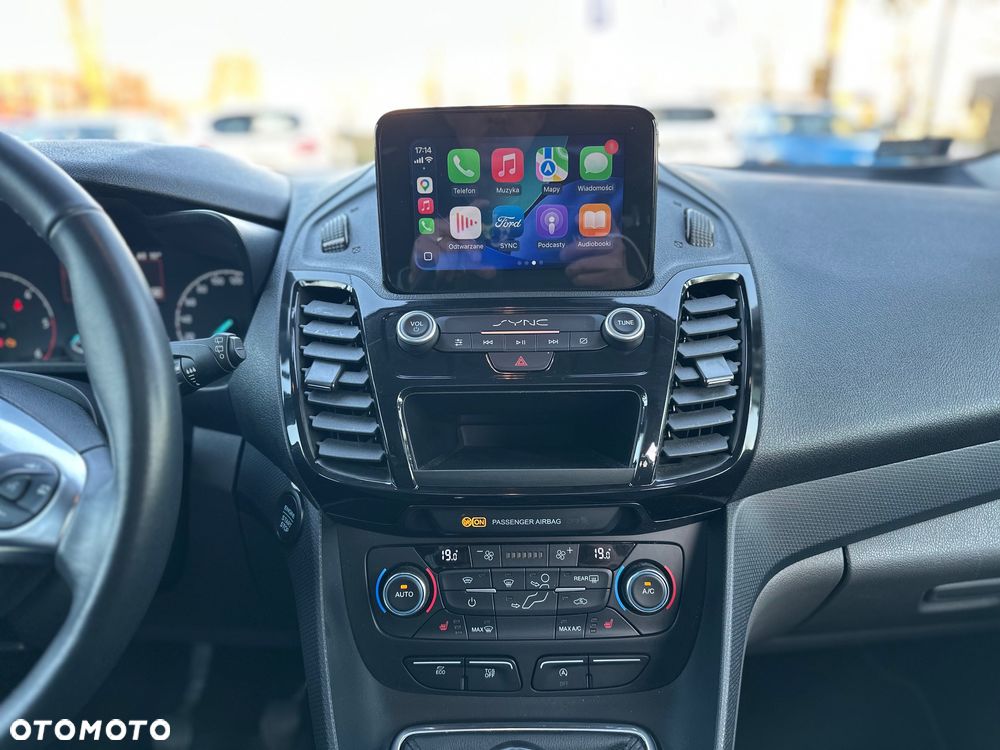 Ford Tourneo Connect 1.5 EcoBlue Titanium - 19