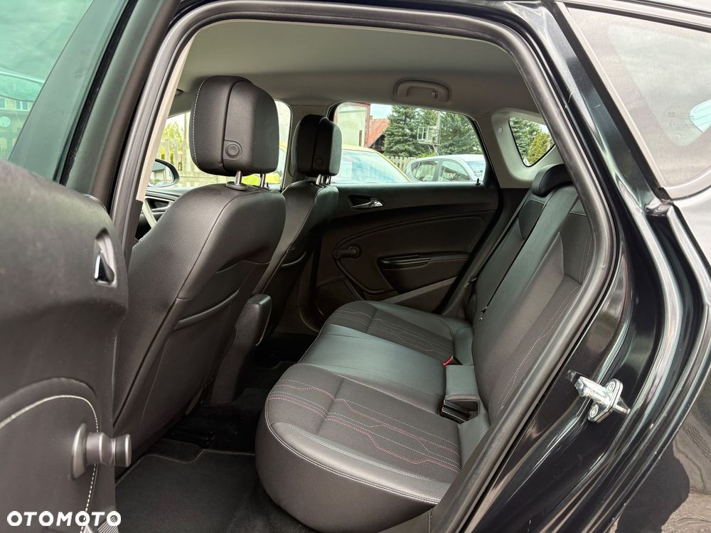 Opel Astra 1.4 EcoFLEX 150 Jahre - 23