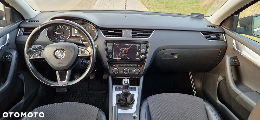 Skoda Octavia 1.6 TDI Edition - 7