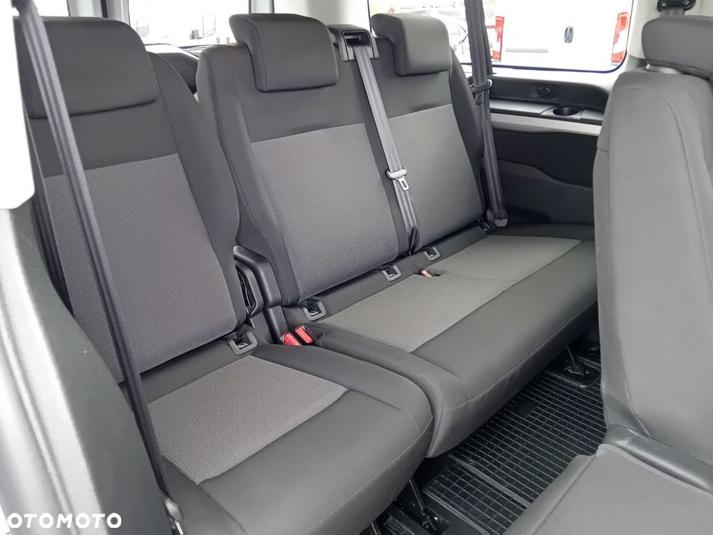 Toyota Proace Verso - 27