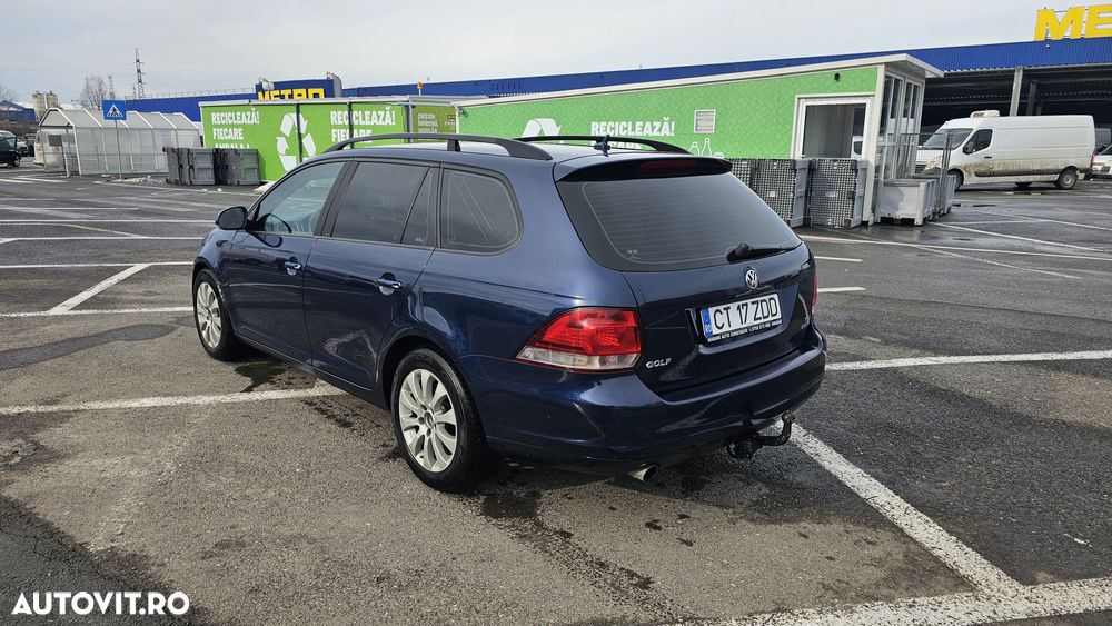 Volkswagen Golf 1.6 TDI DPF DSG move - 4