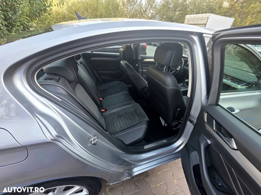 Volkswagen Passat - 6