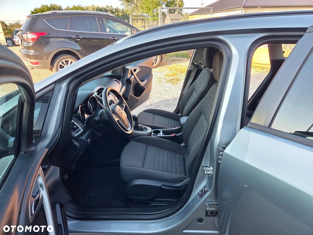 Opel Astra - 11
