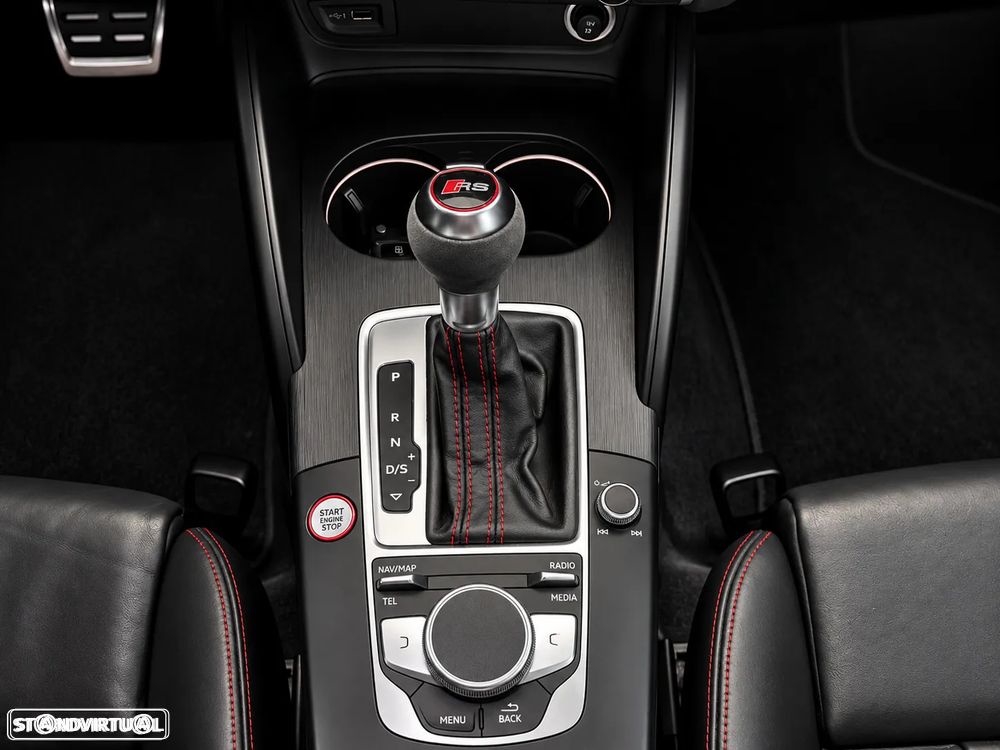 Audi RS3 Sportback 2.5 TFSI quattro S tronic — fotografia 16