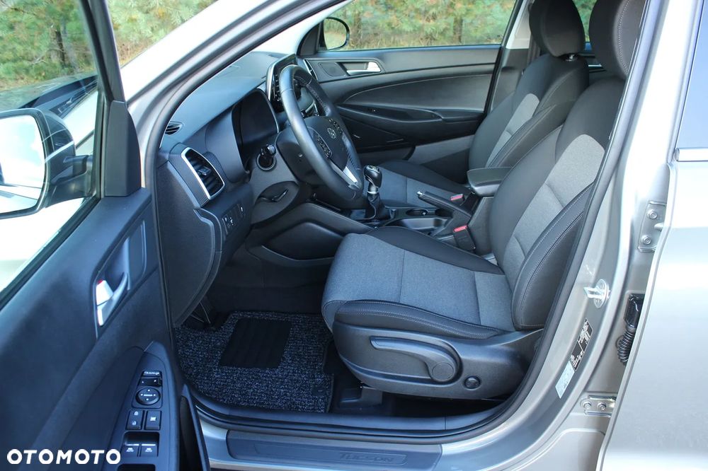 Hyundai Tucson - 24