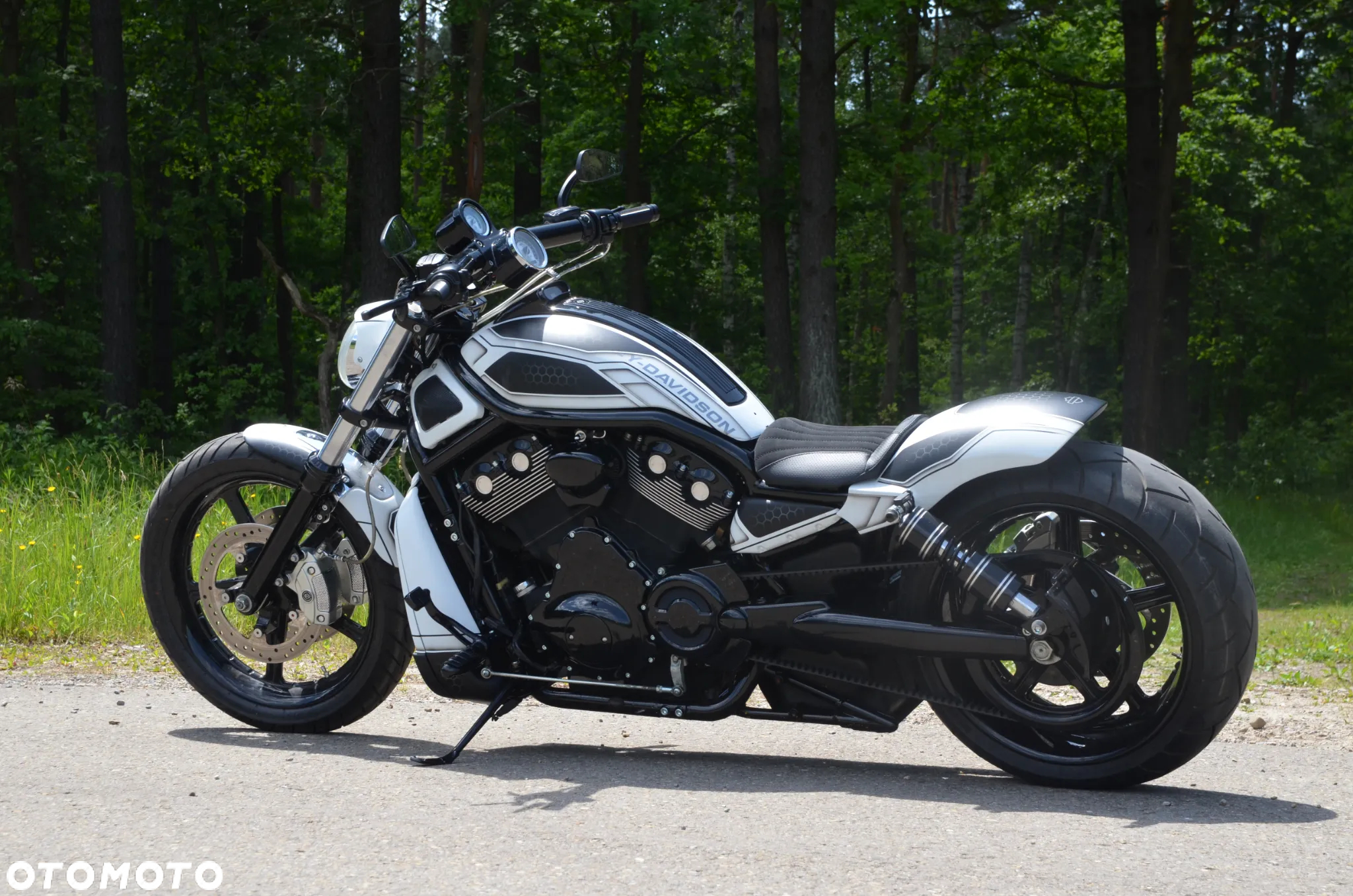 Harley-Davidson V-Rod Night Rod - 27