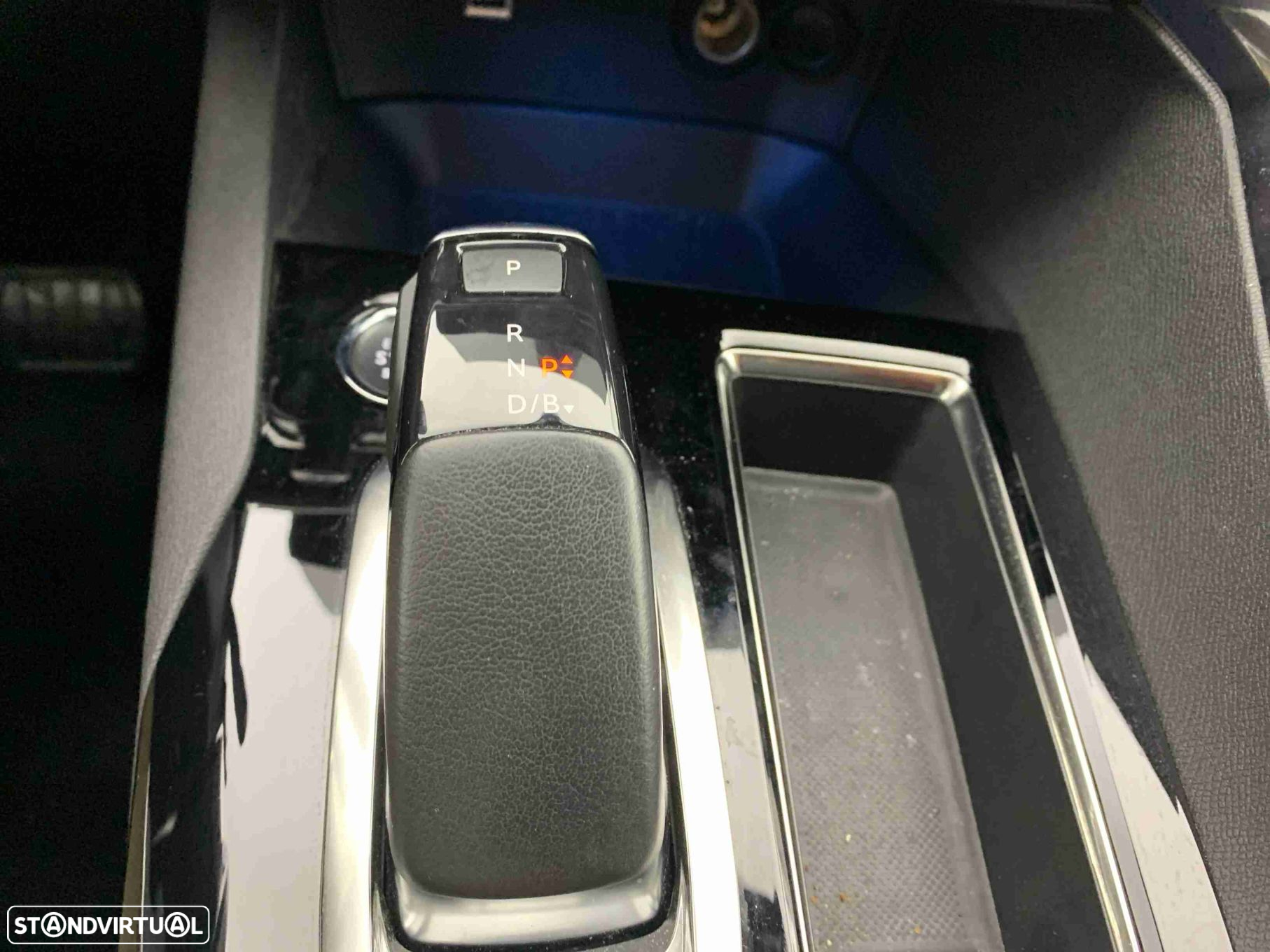 Peugeot 3008 1.6 Hybrid Allure Pack e-EAT8 - 10