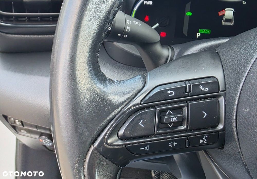 Toyota Yaris Cross - 16