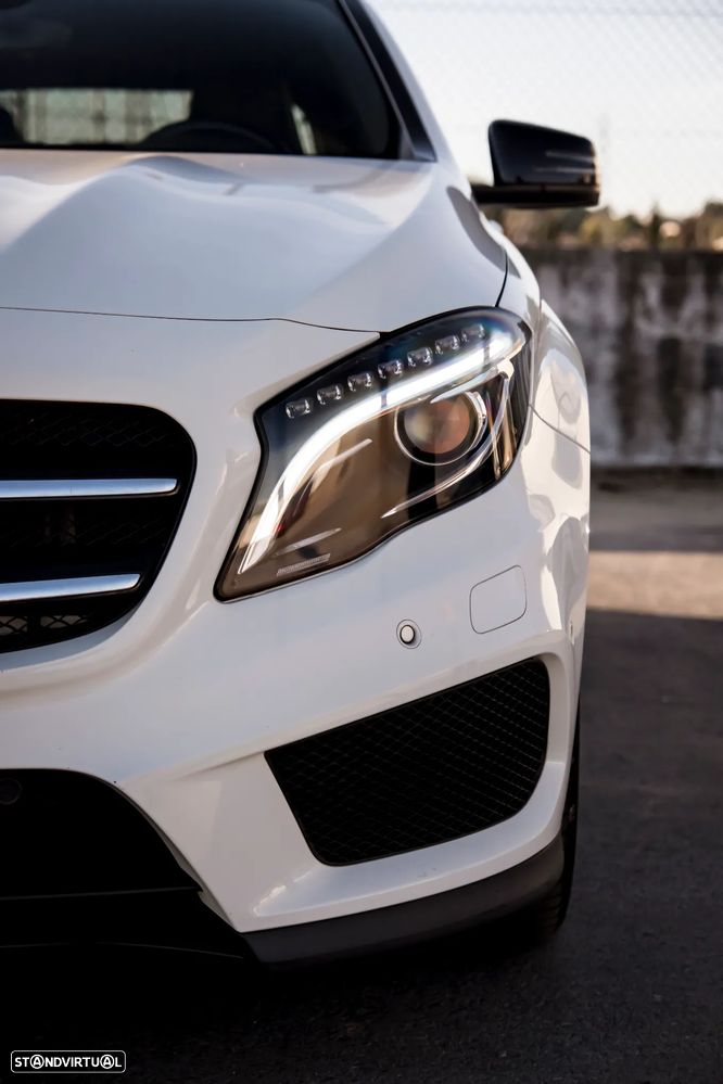 Mercedes-Benz GLA 200 (CDI) d 4Matic 7G-DCT AMG Line - 27