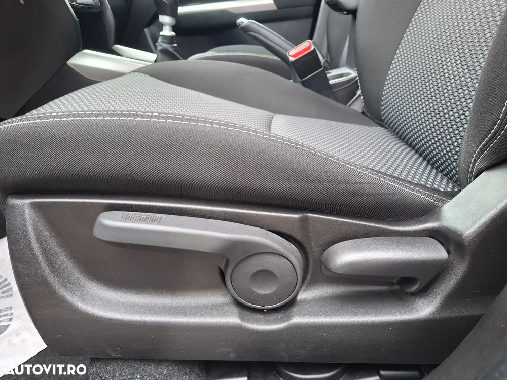 Suzuki Vitara 1.4 Boosterjet MHEV Passion - 12