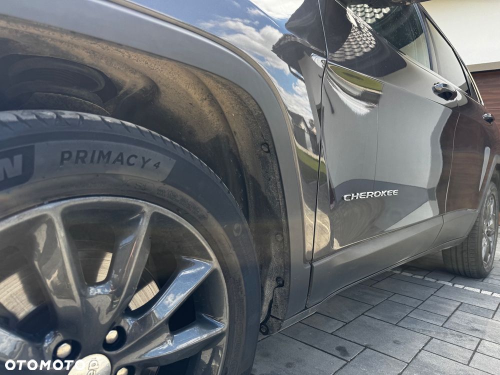 Jeep Cherokee 2.0 MJD Active Drive II Limited - 12